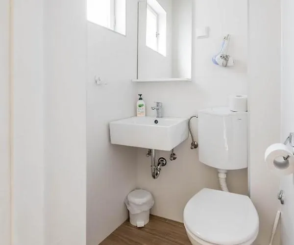 Apartment Ferienwohnung * Póla